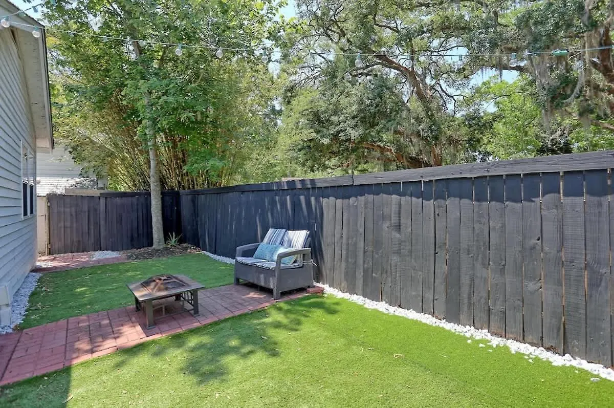 Holiday home Adorable Bungalow Near City Marina & Tybee Beach Savannah